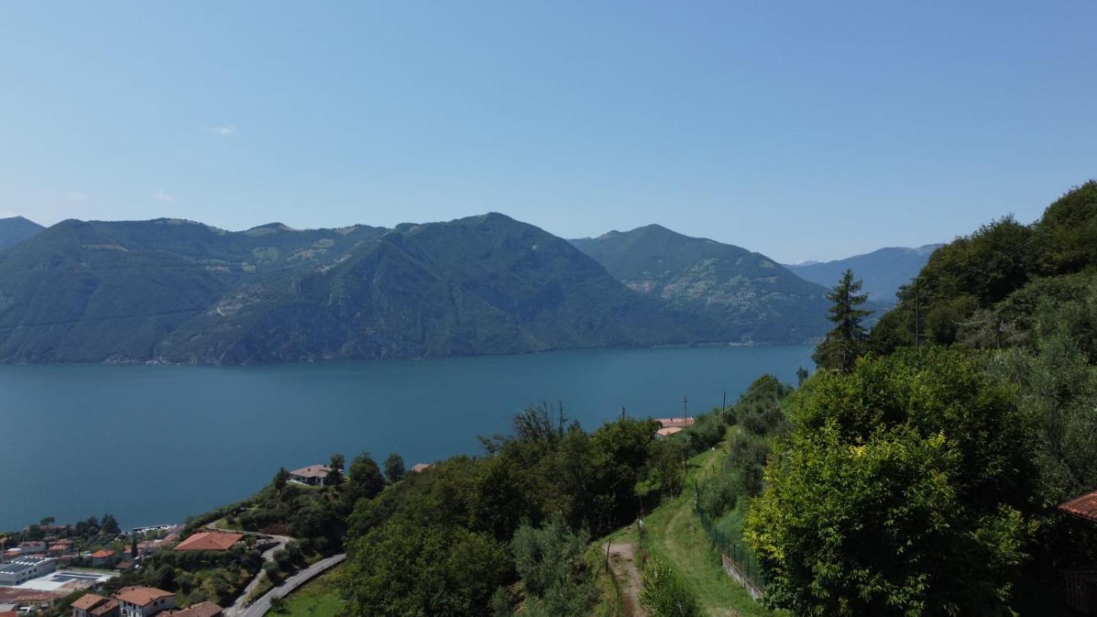 Agriturismo Cascina Lert มาโรเน ภายนอก รูปภาพ