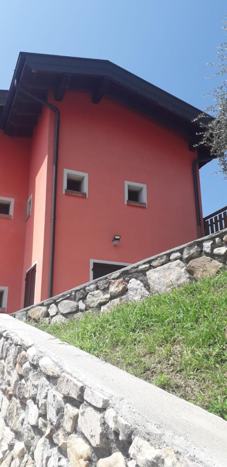 Agriturismo Cascina Lert มาโรเน ภายนอก รูปภาพ