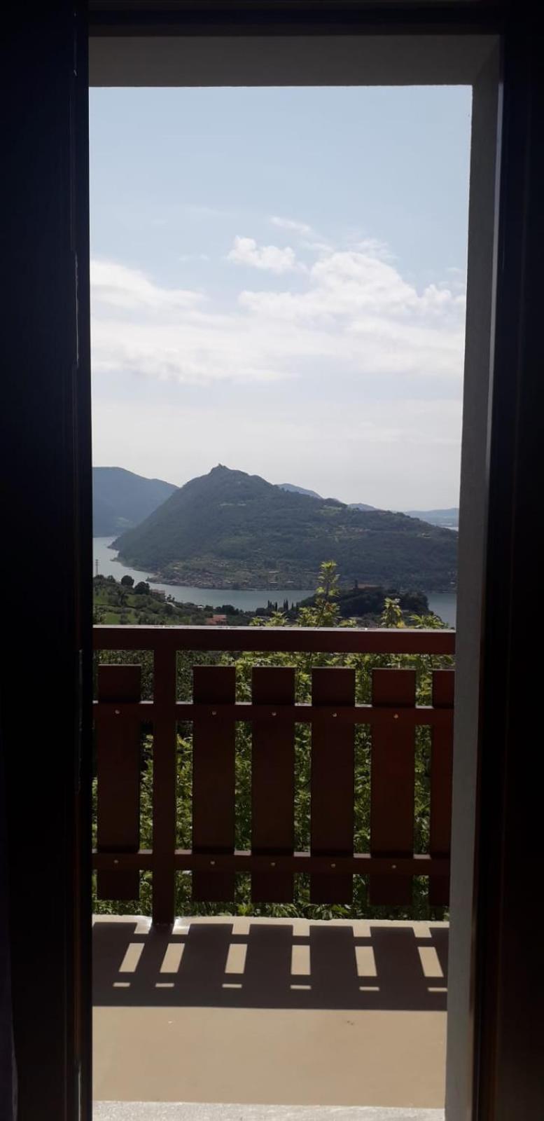 Agriturismo Cascina Lert มาโรเน ภายนอก รูปภาพ