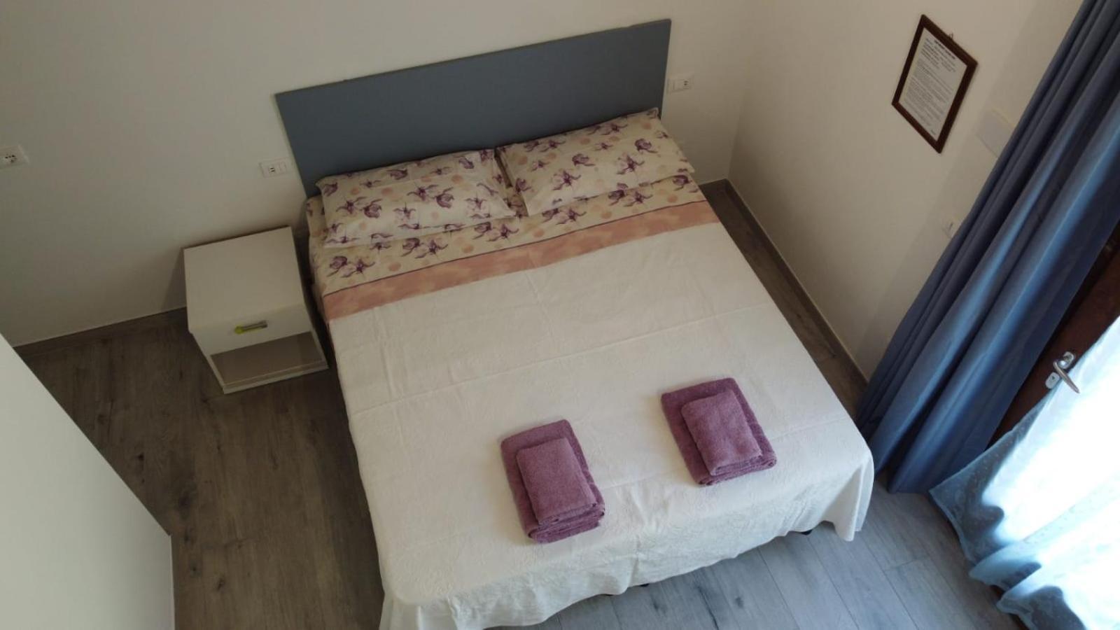 Agriturismo Cascina Lert มาโรเน ภายนอก รูปภาพ